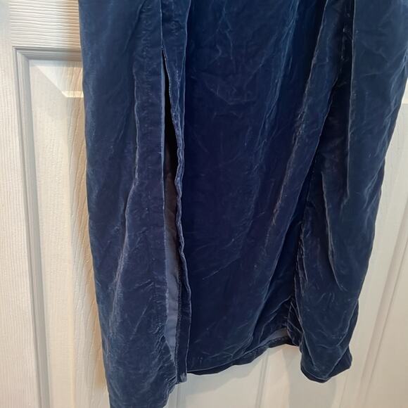 NWT old navy blue velvet maxi dress size M - Picture 6 of 6